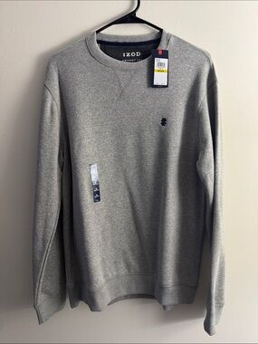 Izod Men's Gray Crewneck Sweatshirt